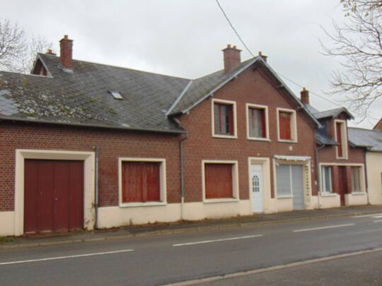 Ancienne boulangerie de Chivres-en-Laonnois.
Projet de réhabilitation : commerce multi-services et trois logements communaux