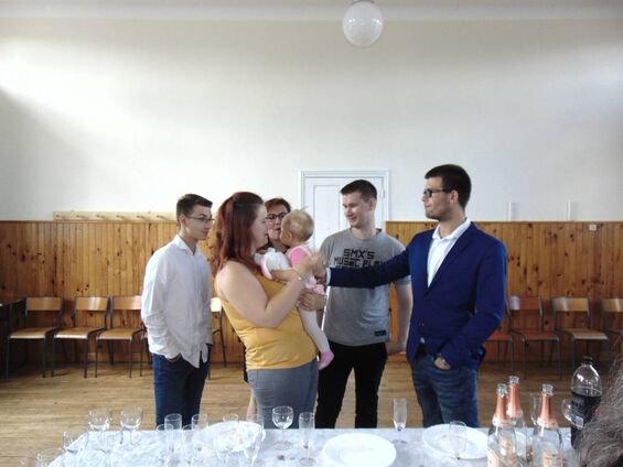 Cérémonie de remise de la médaille de la famille