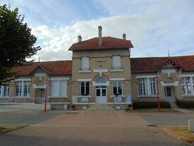 Mairie de Chivres-en-Laonnois Vue de face